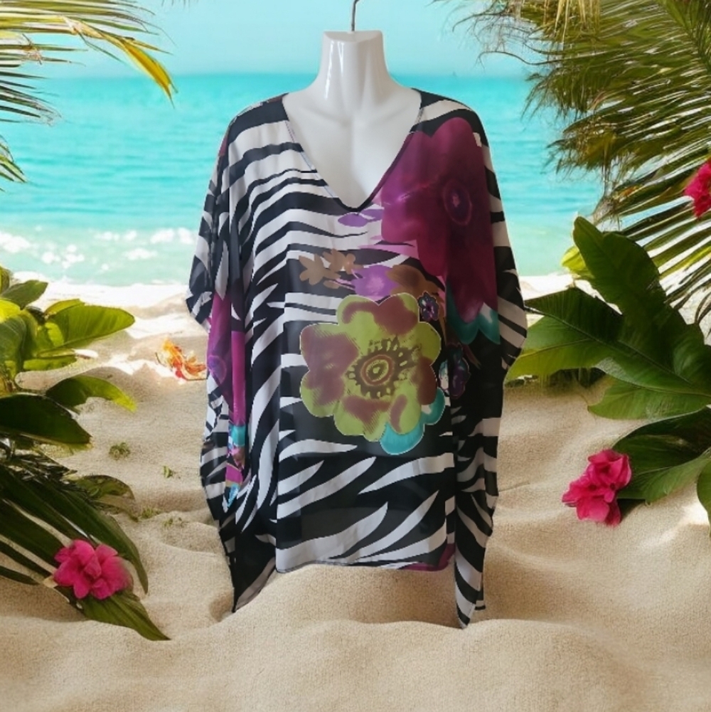 Sheer Hankerchief Top Floral Pattern Size MED Purple Pink Bl & White By CHICO's